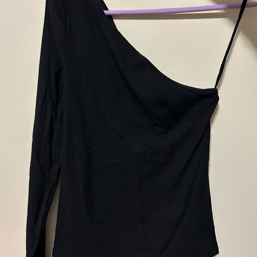 Old Navy Black Asymmetrical Long Sleeve Top